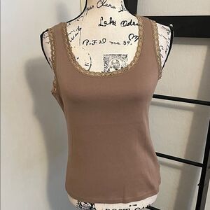 Y2K JM Collection Brown Lace Trim Tank Top 2000’s Romantic Cottagecore